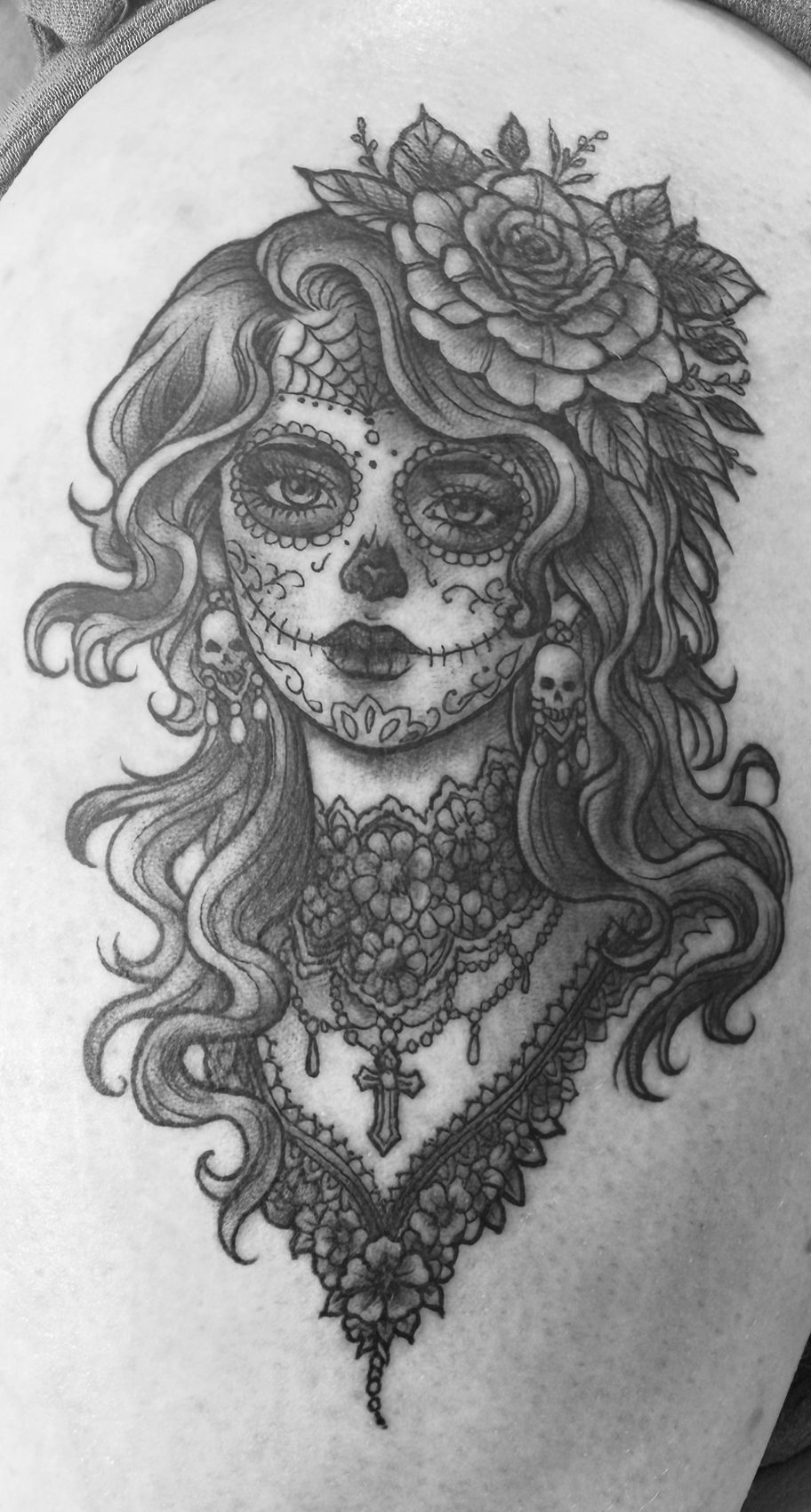 Black and grey Day of the Dead Catrina tattoo